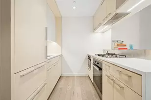 252 South St, New York, NY 10002 - Photo 6