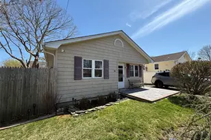 56 Brushwood Dr, Shirley, NY 11967 - Photo 18