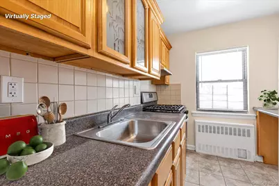 67-50 197th Street #1st Floor, Fresh Meadows, NY 11365 - Photo 6