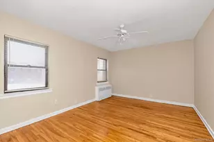 67-50 197th St, Fresh Meadows, NY 11365 - Photo 16