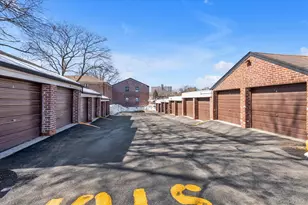 67-50 197th St, Fresh Meadows, NY 11365 - Photo 22