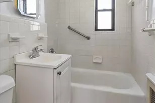 67-50 197th St, Fresh Meadows, NY 11365 - Photo 18