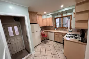 25428 Walden Ave, Great Neck, NY 11020 - Photo 6