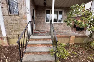 25428 Walden Ave, Great Neck, NY 11020 - Photo 2