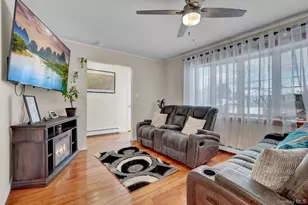 1066 America Ave, West Babylon, NY 11704 - Photo 4