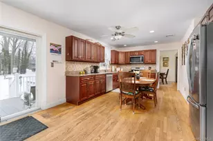 68 Washington Ave, Patchogue, NY 11772 - Photo 8