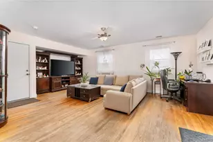 68 Washington Ave, Patchogue, NY 11772 - Photo 10