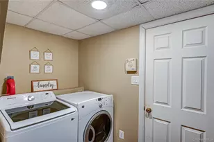 345 Collington Dr, Ronkonkoma, NY 11779 - Photo 24