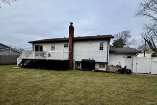 46 Anna Rd, Bay Shore, NY 11706 - Photo 18