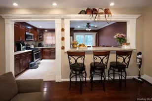 46 Anna Rd, Bay Shore, NY 11706 - Photo 6