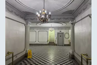 2156 Cruger Avenue #3L, Bronx, NY 10462 - Photo 4