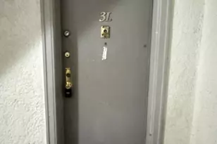 2156 Cruger Ave, Bronx, NY 10462 - Photo 6