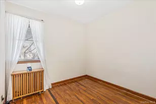 14-27 145th Pl, Whitestone, NY 11357 - Photo 18