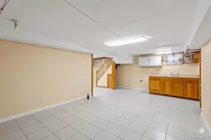 14-27 145th Pl, Whitestone, NY 11357 - Photo 22