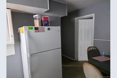 226 Swalm Street, Westbury, NY 11590 - Photo 6