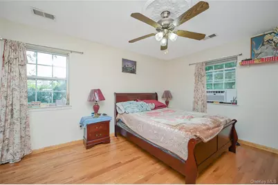 2 Cherry Street, Central Islip, NY 11722 - Photo 10