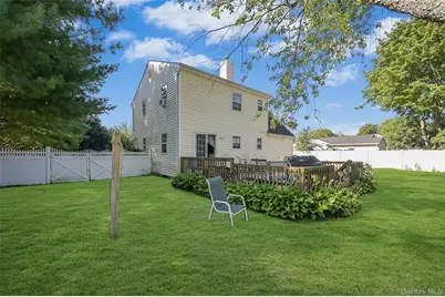 2 Cherry Street, Central Islip, NY 11722 - Photo 34