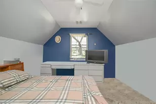 2 Cherry St, Central Islip, NY 11722 - Photo 14