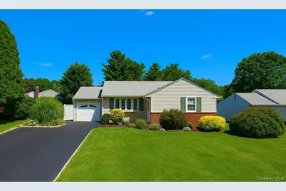 6 Longford Street, Huntington, NY 11743 - Photo 1