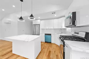 245-33 147th Rd, Rosedale, NY 11422 - Photo 4