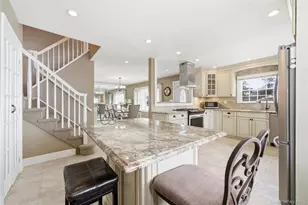 450 Ocean Ave, Massapequa Park, NY 11762 - Photo 14