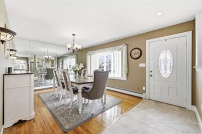 450 Ocean Avenue, Massapequa Park, NY 11762 - Photo 4