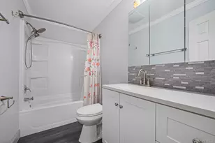 32 Pinetree Dr, Shirley, NY 11967 - Photo 12