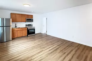 4332 Albany Post Rd, Hyde Park, NY 12538 - Photo 2