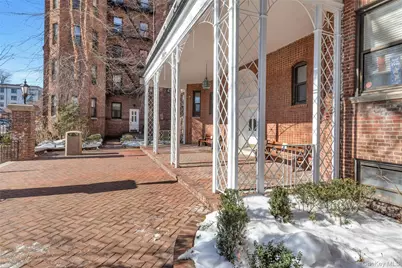 8451 Beverly Road #1A 10 1U 2U 4N, Kew Gardens, NY 11415 - Photo 28