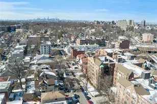 84-51 Beverly Rd, Kew Gardens, NY 11415 - Photo 24