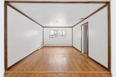 14 Jeffrey Lane, Great Neck, NY 11020 - Photo 6