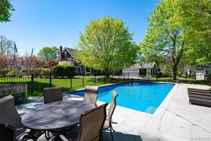 65 Watchogue Ave, East Moriches, NY 11940 - Photo 4
