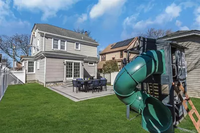 86 Taft Avenue, Lynbrook, NY 11563 - Photo 26