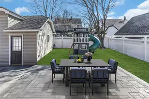 86 Taft Ave, Lynbrook, NY 11563 - Photo 24