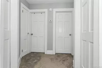 86 Taft Avenue, Lynbrook, NY 11563 - Photo 16