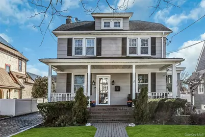 86 Taft Avenue, Lynbrook, NY 11563 - Photo 1