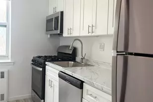 24 Mulford Pl, Hempstead, NY 11550 - Photo 20