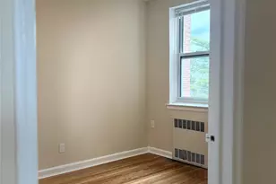 24 Mulford Pl, Hempstead, NY 11550 - Photo 10