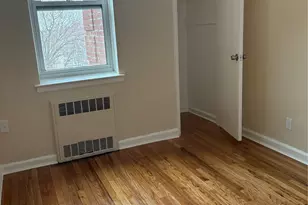 24 Mulford Pl, Hempstead, NY 11550 - Photo 4