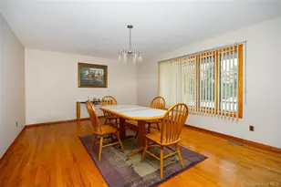 21 Lounsbury Dr, Baldwin Place, NY 10505 - Photo 14
