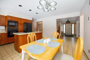 21 Lounsbury Dr, Baldwin Place, NY 10505 - Photo 16