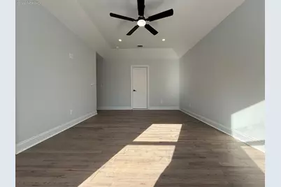 89 C Mt Sinai Coram Road, Coram, NY 11727 - Photo 14