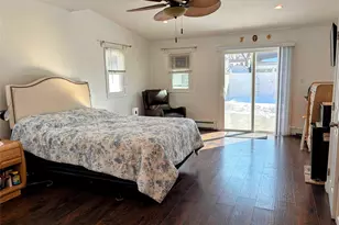 36 Robin Ln, Levittown, NY 11756 - Photo 14