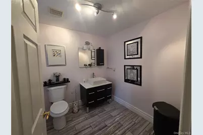 204 Main Street #Commercial, Poughkeepsie, NY 12601 - Photo 12