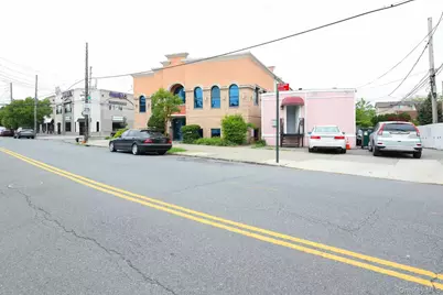 343 Sand Lane, New York, NY 10305 - Photo 2