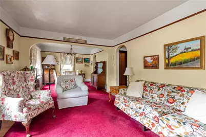 70 Lyon Place, Lynbrook, NY 11563 - Photo 4