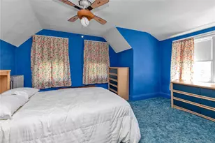 70 Lyon Pl, Lynbrook, NY 11563 - Photo 14