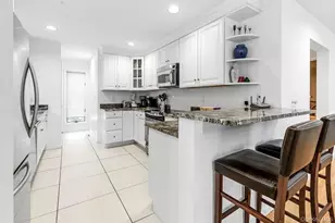 34 Park Cir, Quogue, NY 11959 - Photo 2