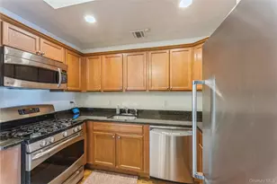 403 Autumn Dr, East Meadow, NY 11554 - Photo 6