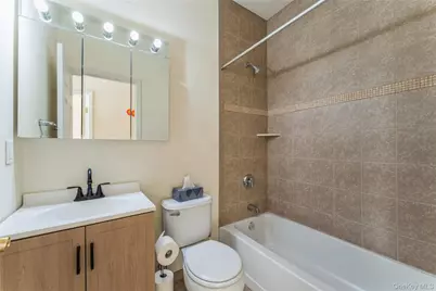 403 Autumn Drive, East Meadow, NY 11554 - Photo 12